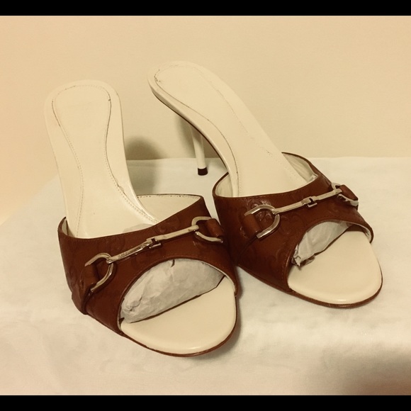 Gucci Shoes - HPGucci Signature Brown Leather Heels Slides